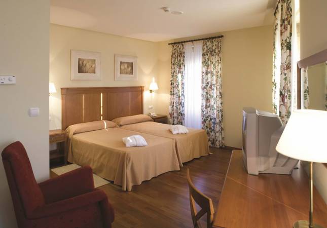 Inolvidables ocasiones en Termas de Cuntis Hotel La Virgen. Disfruta  nuestro Spa y Masaje en Pontevedra